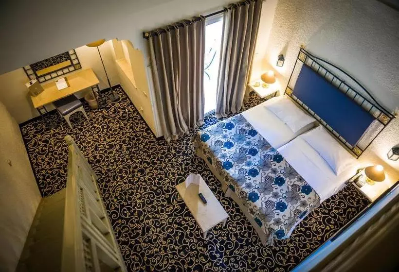 اتاق استاندارد سه نفره, Carthage Thalasso Resort