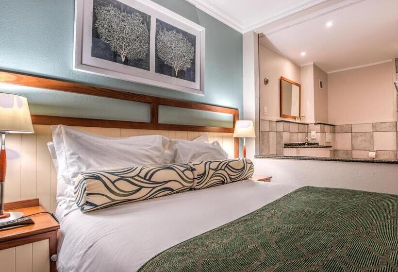 חדר סטנדרט מותאם לאדם עם מוגבלויות, City Lodge Hotel Umhlanga Ridge