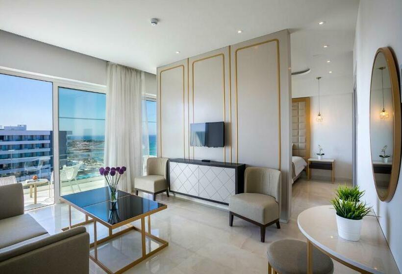 Family Suite, Constantinos The Great Beach