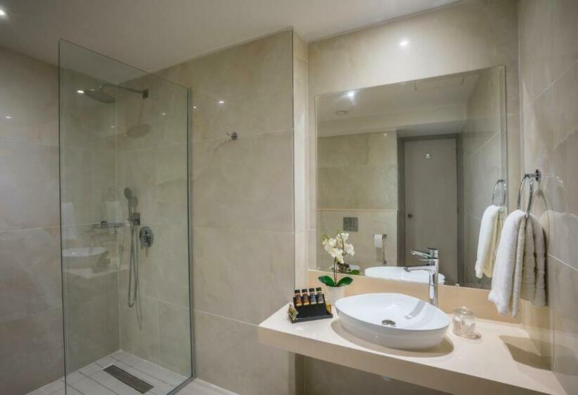 Family Suite, Constantinos The Great Beach