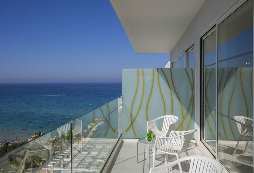 Family Suite, Constantinos The Great Beach