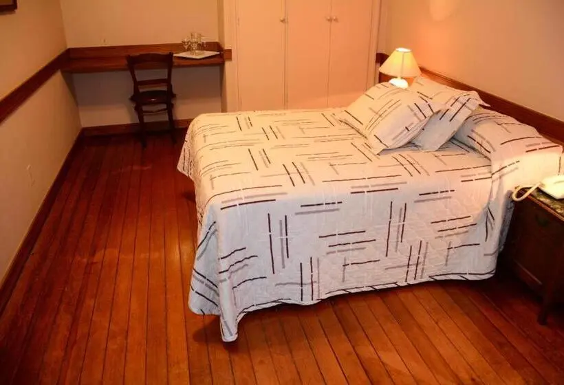 Executive Suite, Crown
