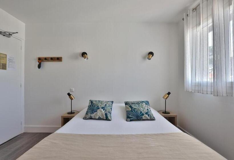 غرفة قياسية, Du Cap