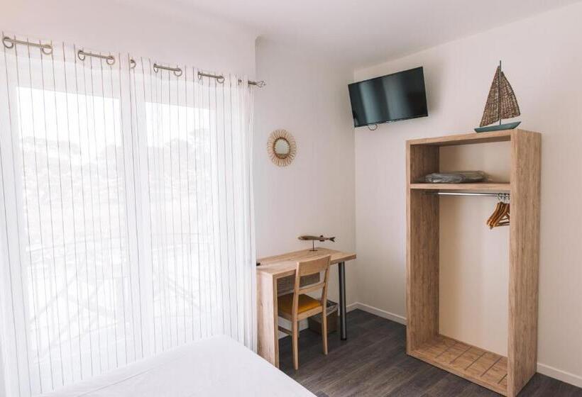 غرفة قياسية ذات إطلالة, Du Cap