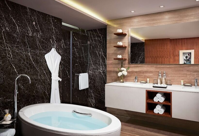 سوییت, Grand Hyatt Mumbai Hotel And Residences