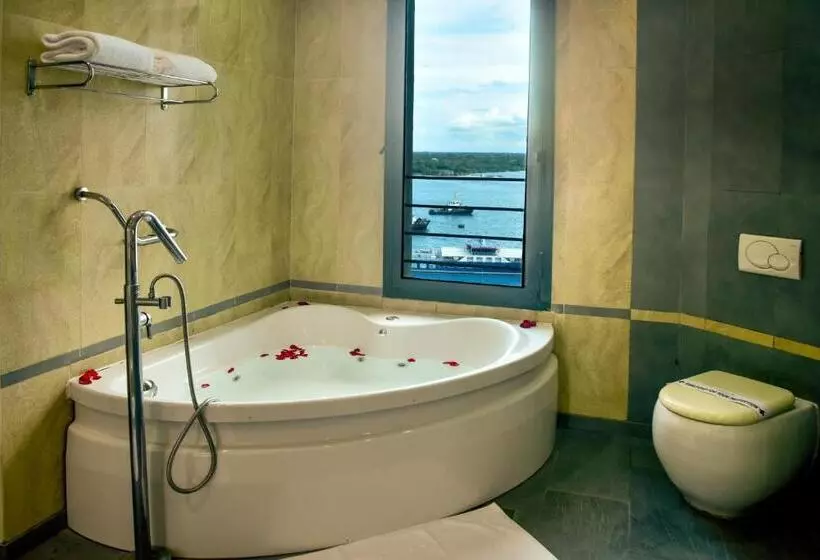 オーシャンビュースーペリアールーム, Harbour View Suites