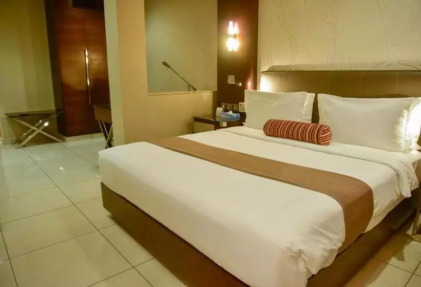 デラックスルーム, Harbour View Suites