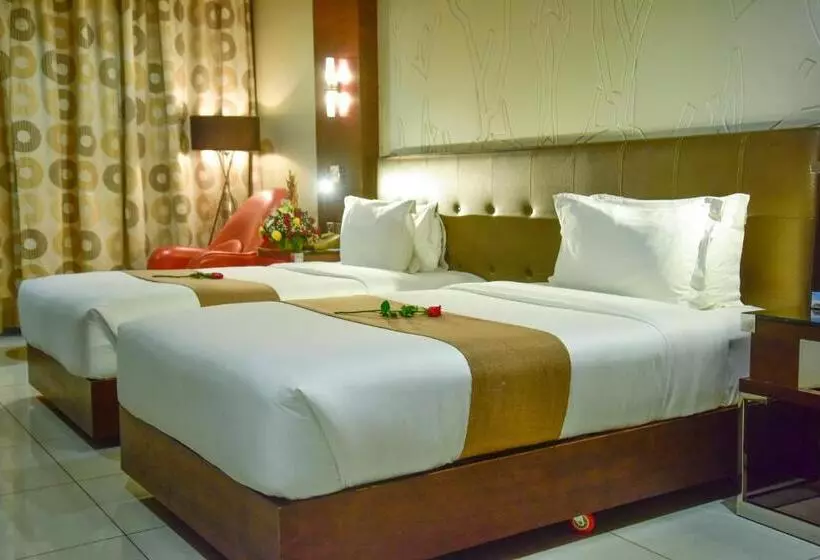 デラックスルーム, Harbour View Suites