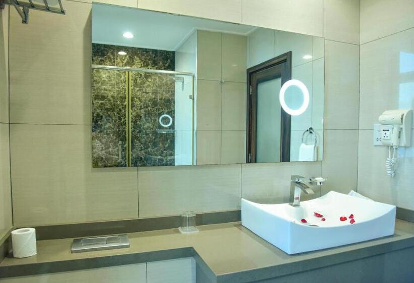 اتاق سوپریور با چشمانداز دریا, Harbour View Suites