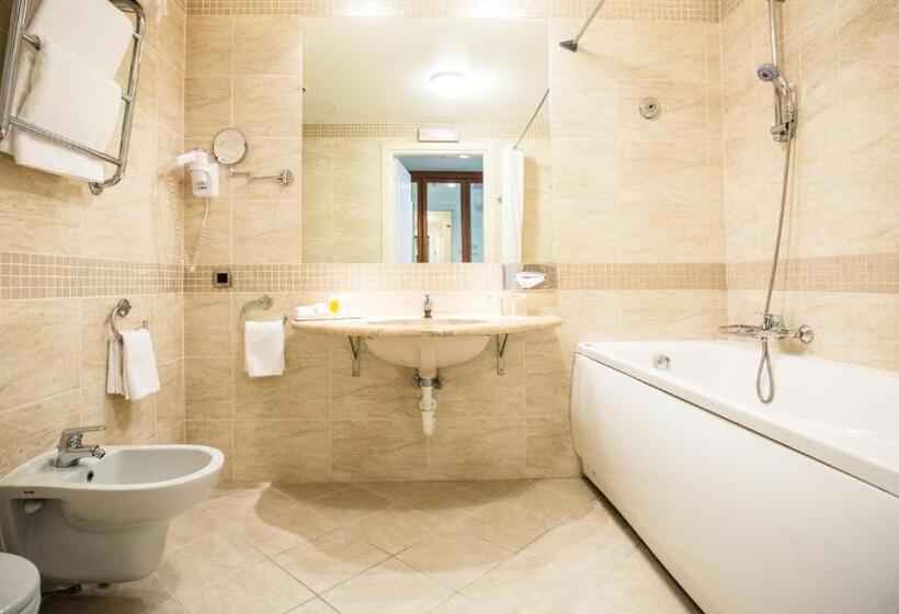 اتاق لوکس, Hestia Hotel Jugend