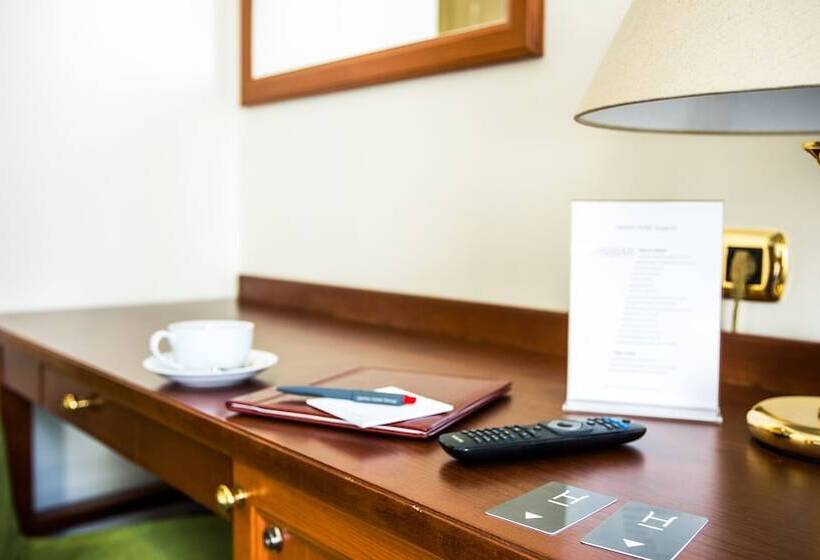 اتاق استاندارد, Hestia Hotel Jugend