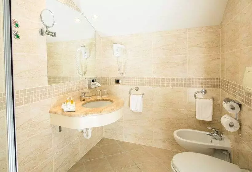 اتاق لوکس, Hestia Hotel Jugend