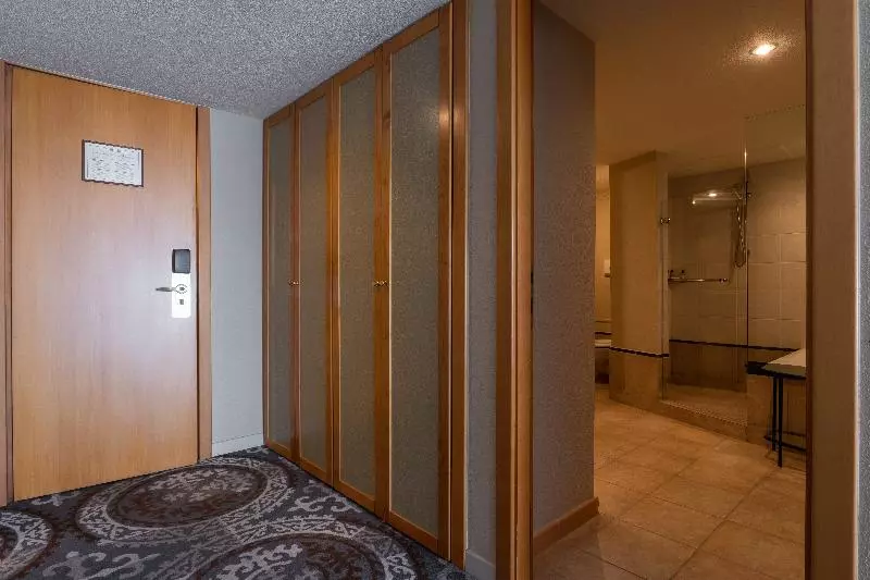 デラックスルーム, Hyatt Regency Bishkek
