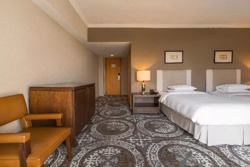 デラックスルーム, Hyatt Regency Bishkek
