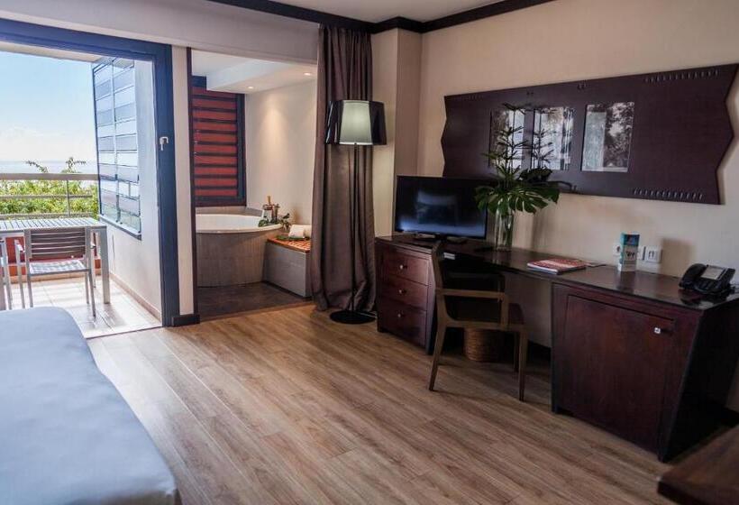 Standard Room with Hidromassage Sea View, Le Tahiti By Pearl Resorts