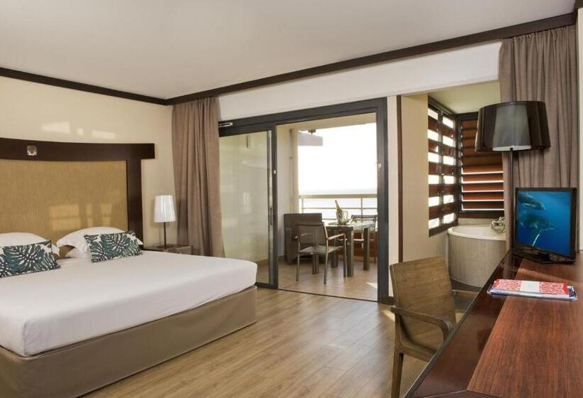 اتاق پرمیوم با چشمانداز دریا, Le Tahiti By Pearl Resorts