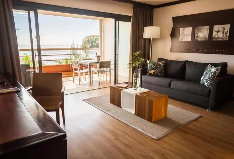 سوئیت پریمیوم با چشم‌انداز دریا, Le Tahiti By Pearl Resorts