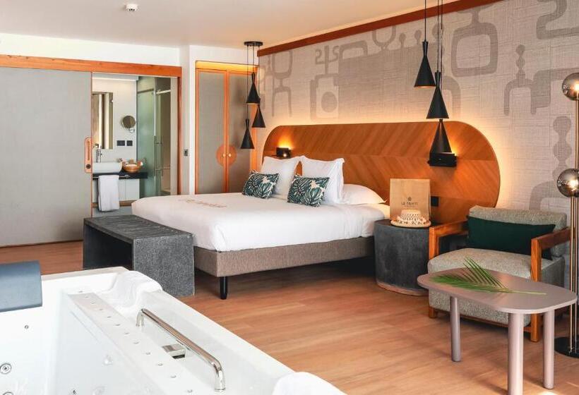 Standard Room with Hidromassage Sea View, Le Tahiti By Pearl Resorts