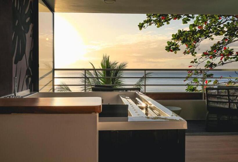 سوییت با چشمانداز دریا, Le Tahiti By Pearl Resorts