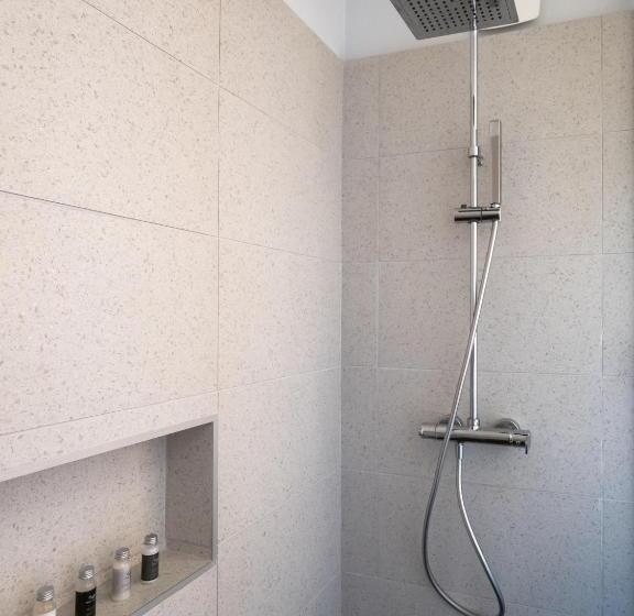 سوییت با چشمانداز دریا, Le Tahiti By Pearl Resorts