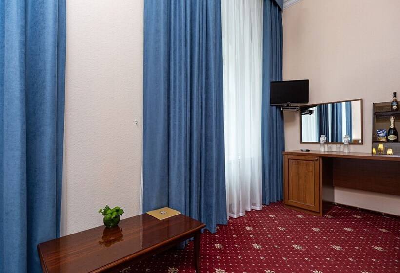 Cameră Standard, Morskoy