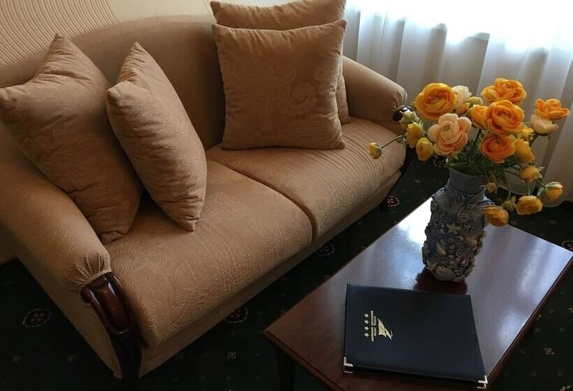 Junior Suite, Morskoy