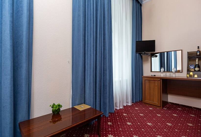 Cameră Standard, Morskoy