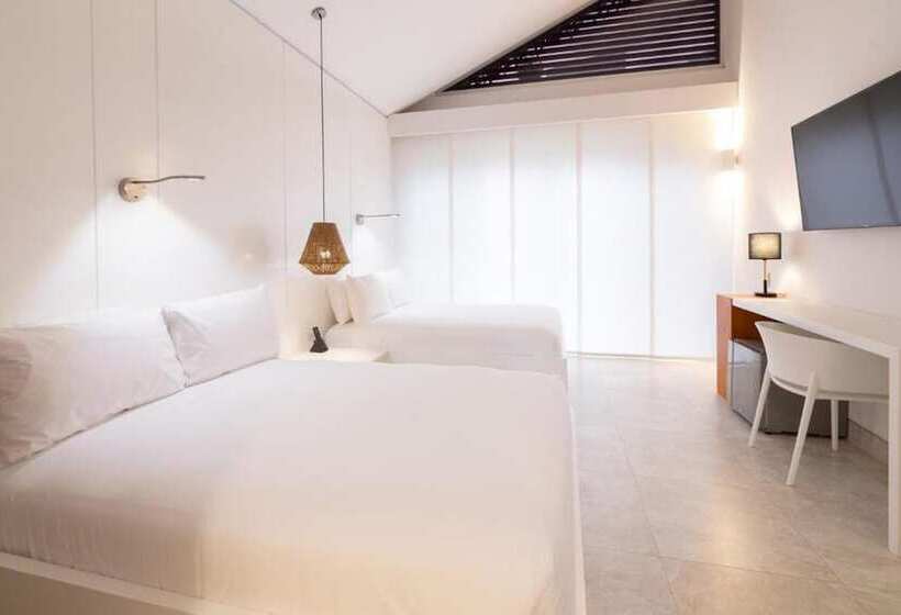 بنجلو قياسى, Oro Verde Manta