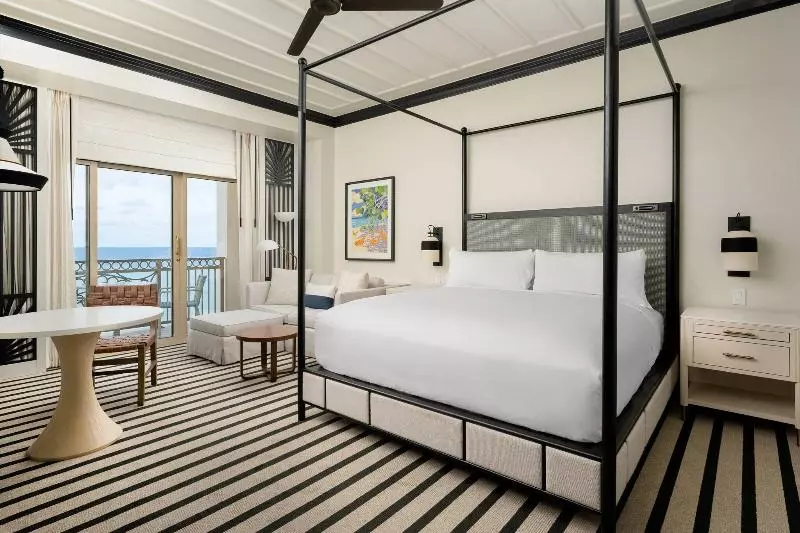 اتاق استاندارد با تخت بزرگ, The Ritzcarlton, Grand Cayman