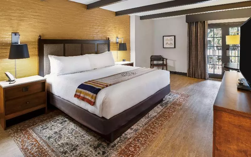 سوییت با چشم‌انداز دریا, VIK hotel Arena Blanca