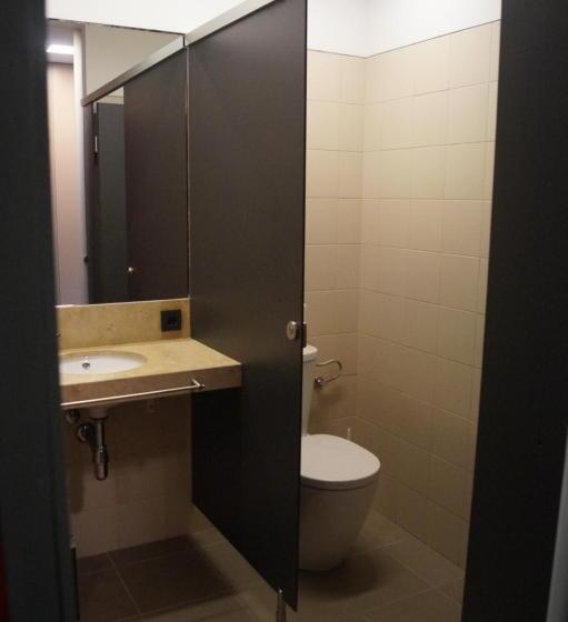 四人标准间, Alberg Los Josepets