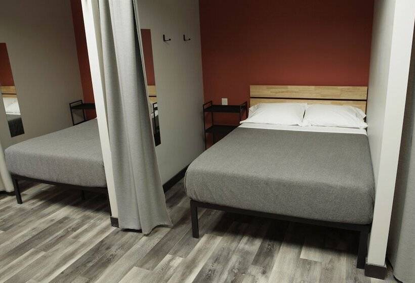 共用房间的床, Stay Classy