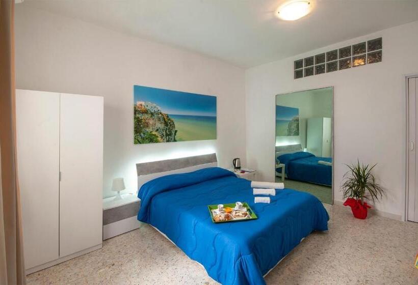 חדר סטנדרט לשלושה, Anna E Augusto B&b