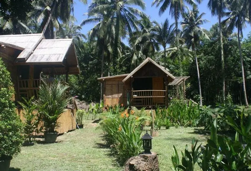 ガーデンビューのスタンダードバンガロー, Kuba Bungalows