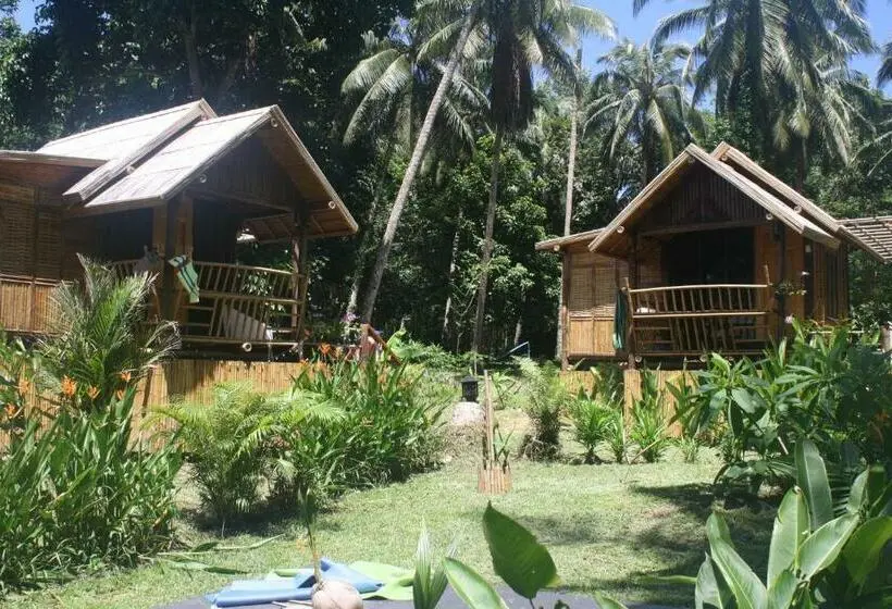 ガーデンビューのスタンダードバンガロー, Kuba Bungalows