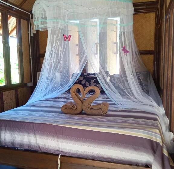 בקתה סטנדרטית, Kuba Bungalows