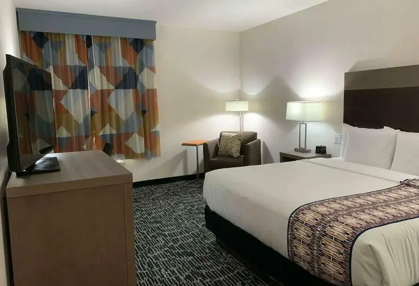 اتاق استاندارد با تخت بزرگ, La Quinta Inn & Suites By Wyndham   Red Oak Tx Ih 35e