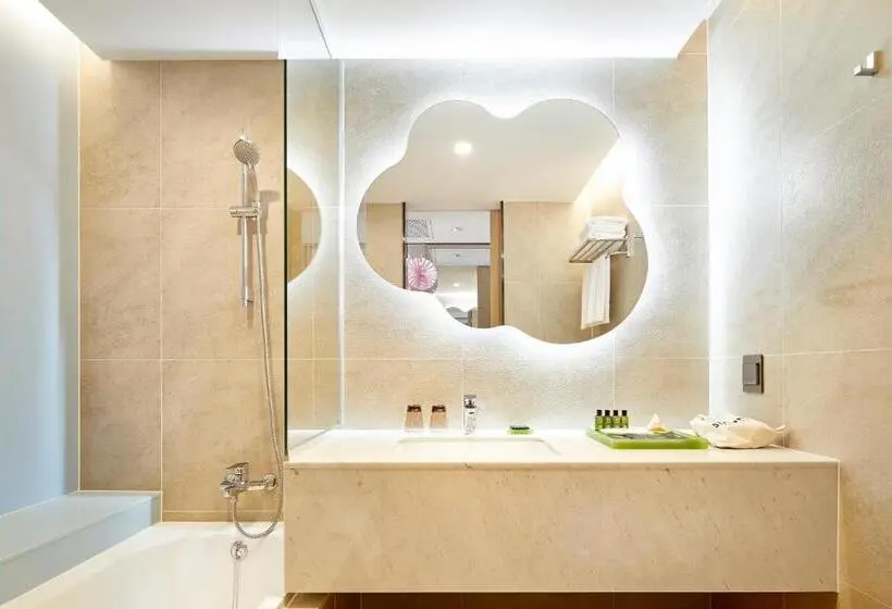 اتاق خانوادگی, Staz Hotel Premier Dongtan