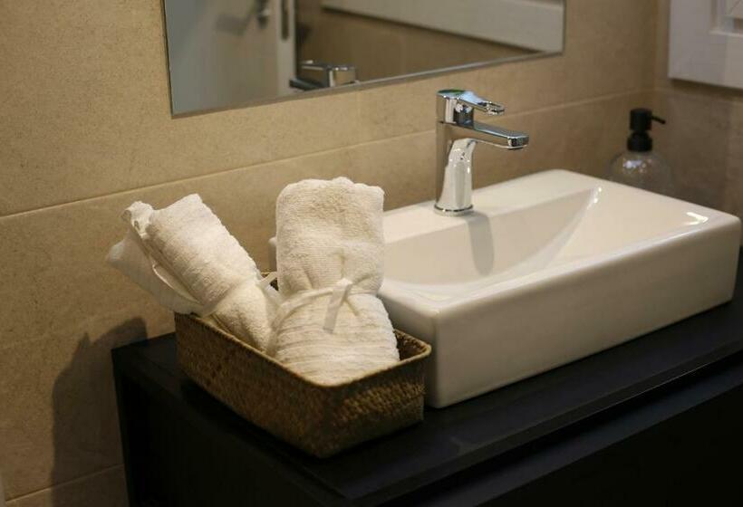 اتاق استاندارد با سرویس بهداشتی مشترک, San Miguel 34 Rooms