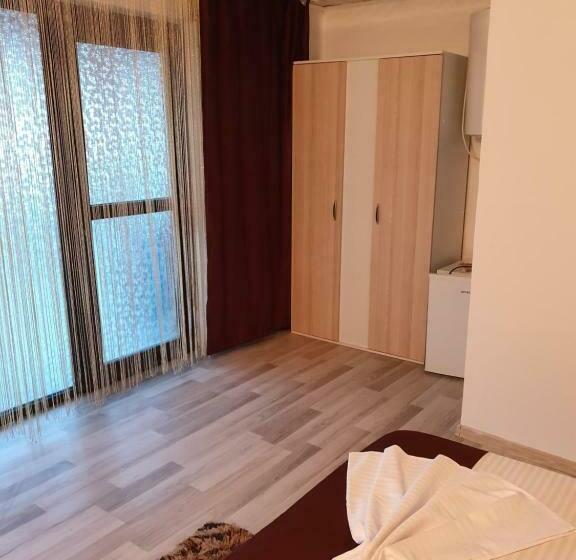 スタンダードルーム, Yannis Guest House