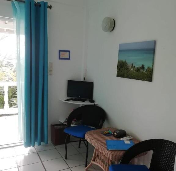 استودیوی استاندارد, Apartment Espoir