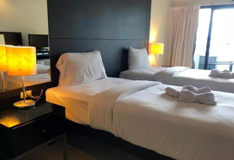 اتاق لوکس با بالکن, Amarin Samui Hotel Sha Plus Certified