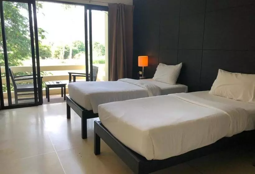 اتاق لوکس با بالکن, Amarin Samui Hotel Sha Plus Certified