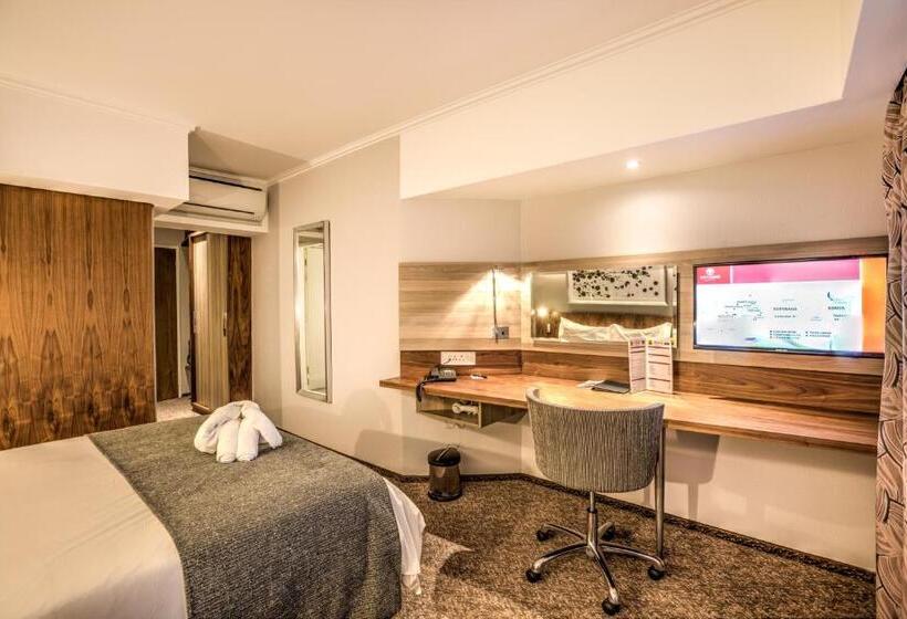 Номер Стандарт, City Lodge Hotel Bloemfontein