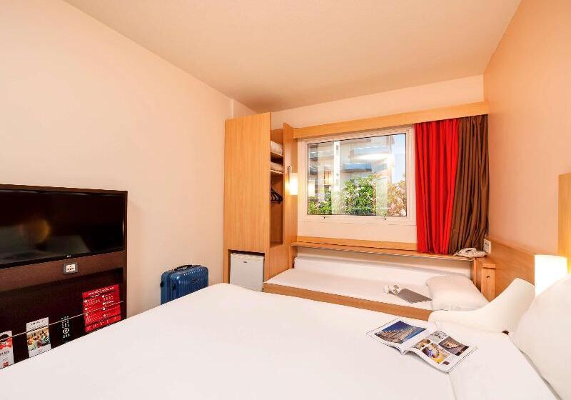 דירת חדר, Ibis Sao Carlos