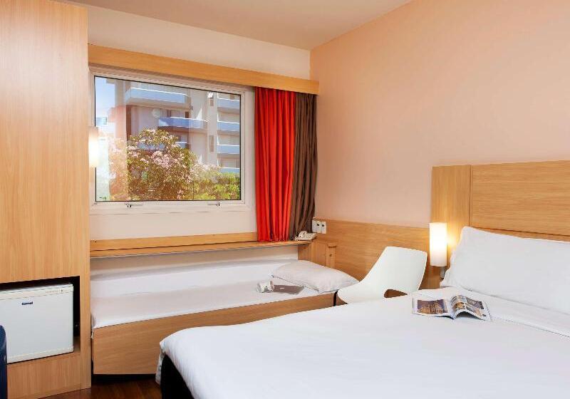 דירת חדר, Ibis Sao Carlos