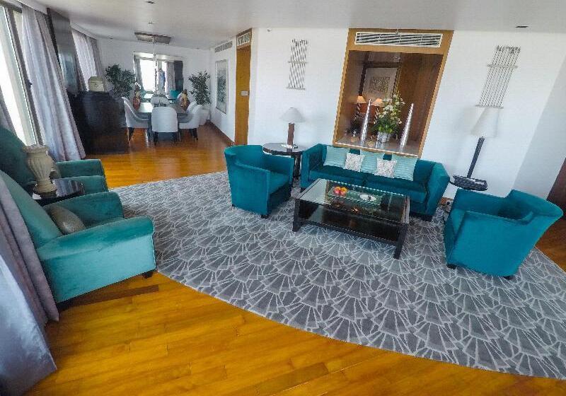 سوییت لوکس, Intercontinental Marine Drive Mumbai, An Ihg