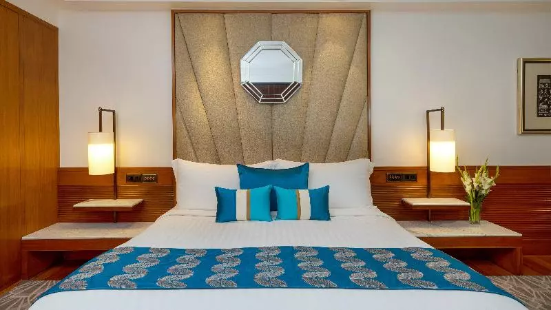 キングサイズベッドのクラシックルーム, Intercontinental Marine Drive Mumbai, An Ihg