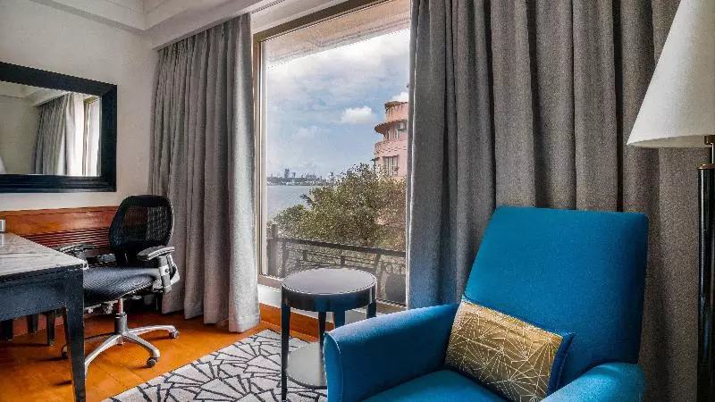 キングサイズベッドのクラシックルーム, Intercontinental Marine Drive Mumbai, An Ihg