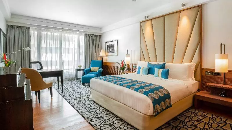 キングサイズベッドのクラシックルーム, Intercontinental Marine Drive Mumbai, An Ihg